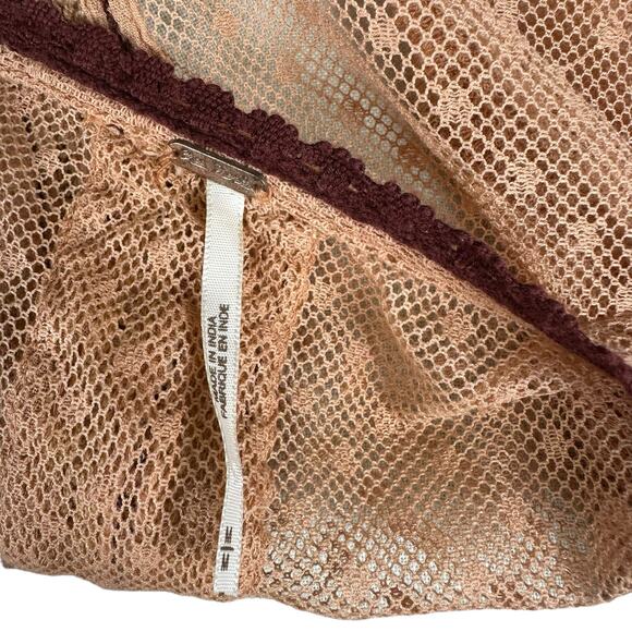 FREE PEOPLE Roses Are Red Peasant Top Sheer Tasseled Embroidered Lace Size Med - Picture 5 of 6